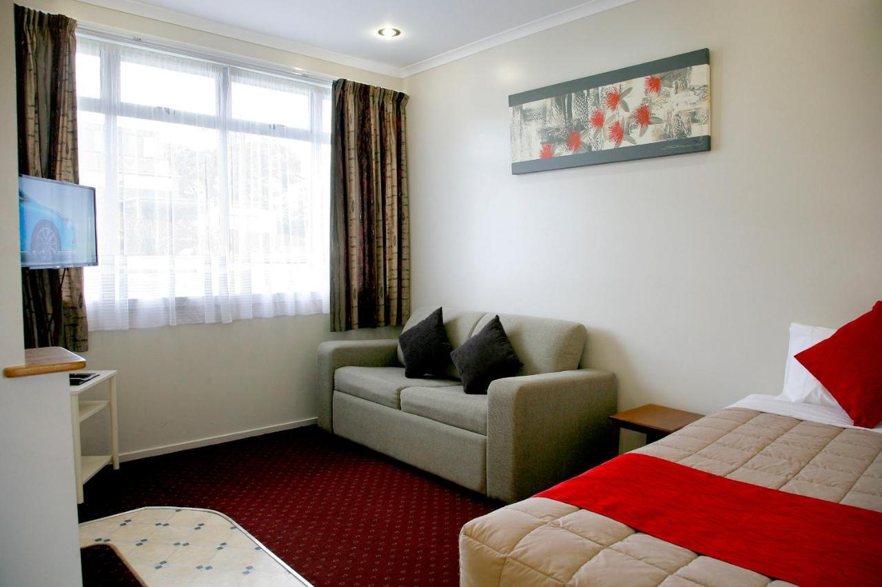 Touchwood Motor Lodge Pukekohe Luaran gambar