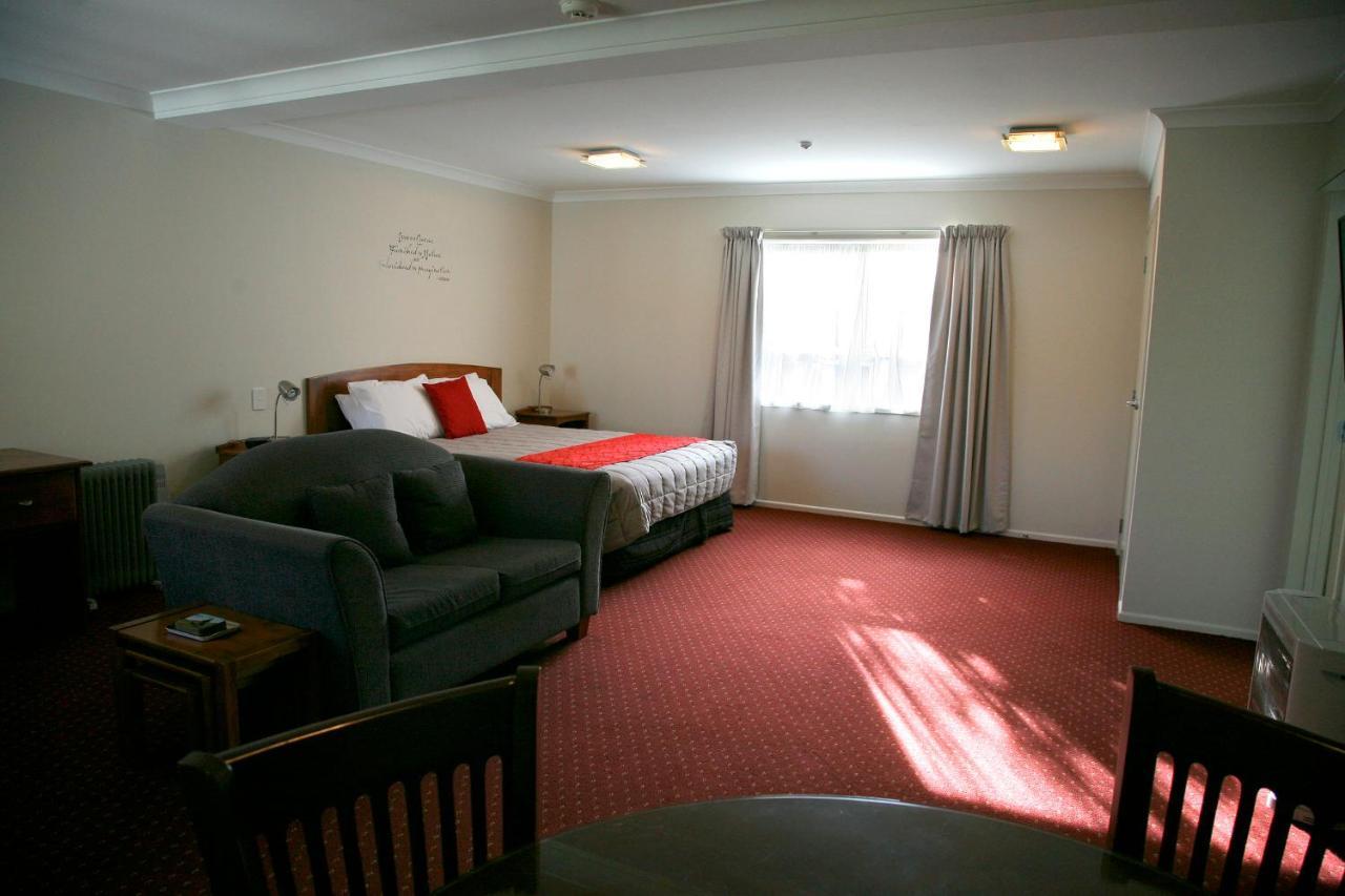 Touchwood Motor Lodge Pukekohe Luaran gambar
